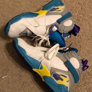 Air Jordan 8 Retro - mint condition!